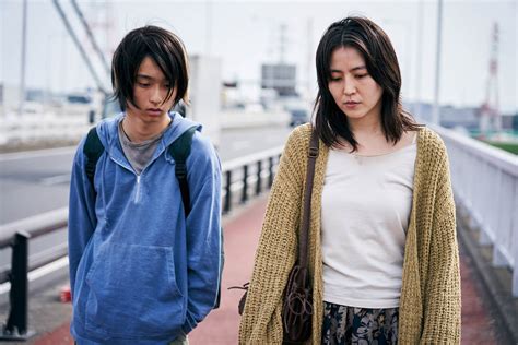You can see a lot of pictures, upload your, track trends, and communicate! 長澤まさみの虚ろげな表情の理由とは......？映画『MOTHER マザー ...