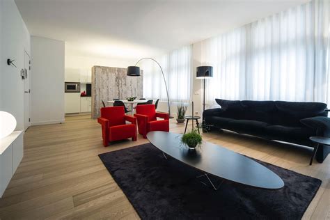 Minimalist Apartment That Is Beautiful To Look At But Also