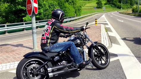 Cooler indian scout chopper umbau. Best Custom of Harley Davidson Softail Breakout Umbau ...