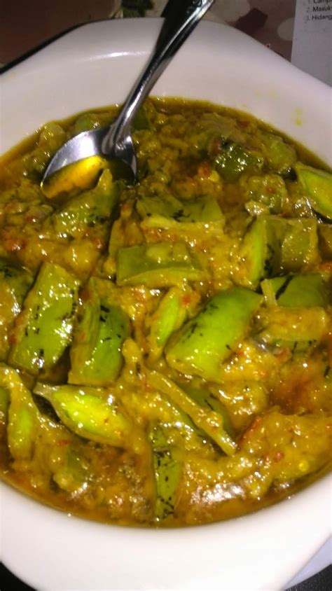Sambal tempoyak dari bengkulu siap menambah nafsu makan. namakucella: SAMBAL TEMPOYAK PETAI IKAN BILIS