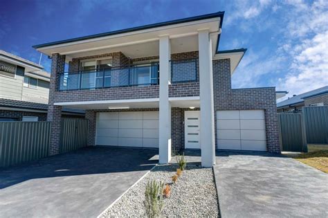 Granny flats are used as the secondary suites to your home and it is definitely one of the perfect attachments to your primary building like the main house. 74 Kookaburra Dr, Gregory Hills | 5 Star Granny Flats