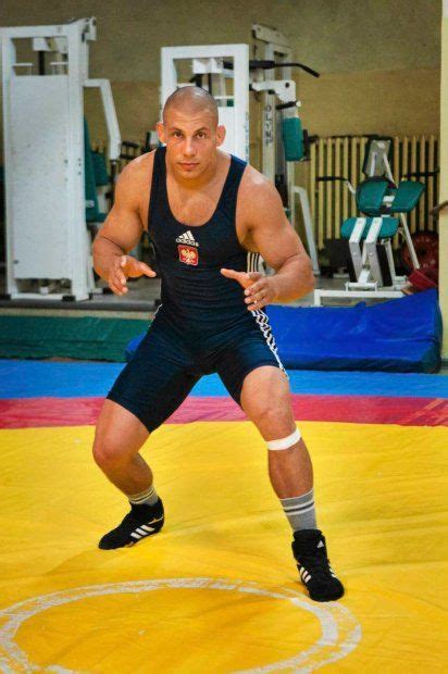 Damian janikowski jako zawodnik mma rozwija się w niesamowitym tempie. Damian Janikowski - male wrestler from Poland. He won ...