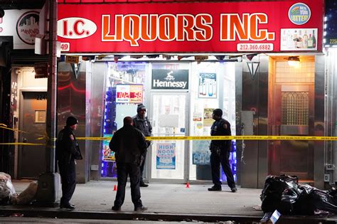 nyc man killed in front of bodega video