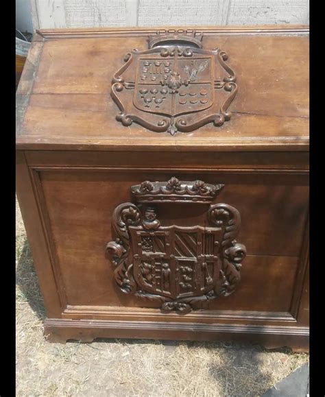 Chest Antiques Board