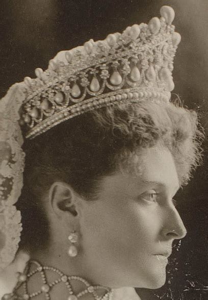 Tiara Mania Empress Alexandra Feodorovna Of Russias Diadem Of Ancient