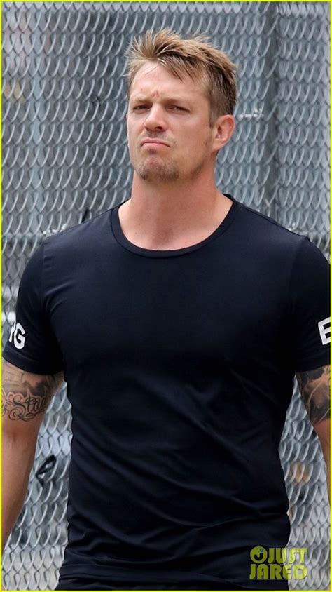 Joel doesn't like pork rinds at all and even dislikes the idea of people buying it for eating. Joel Kinnaman Looks Buff After a Workout in NYC: Photo 4336169 | Joel Kinnaman Pictures | Just Jared