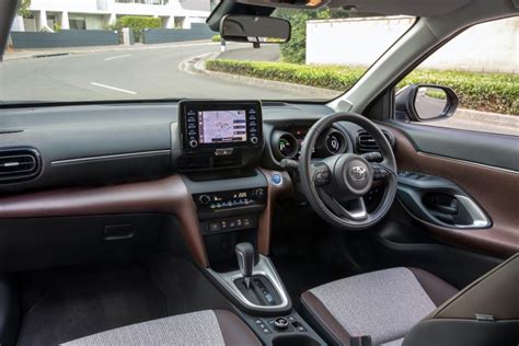 Toyota Yaris Cross Hybrid Review Ev Central
