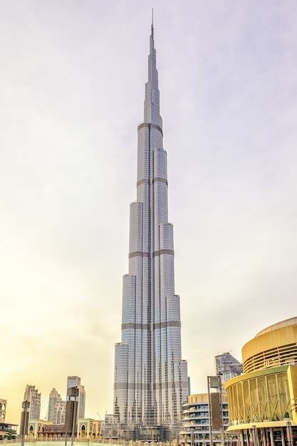 Premium Photo Dubai United Arab Emirates 20 October 2018 Burj