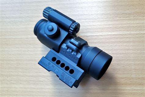Sold Aimpoint Compm2 M68 Cco In Arms Throw Lever Qd Comp Mount