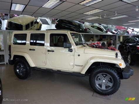 2011 Sahara Tan Jeep Wrangler Unlimited Mojave 4x4 50768991 Photo 6