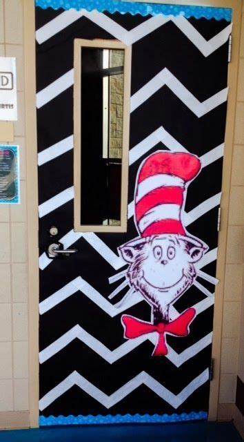 First Grade Glitter And Giggles Day 2 Linky Dr Seuss Classroom