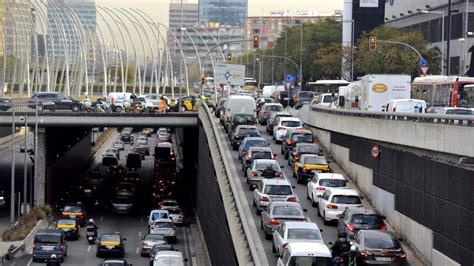 Barcelona Encabeza El Ranking De Las 5 Ciudades Más Congestionadas De