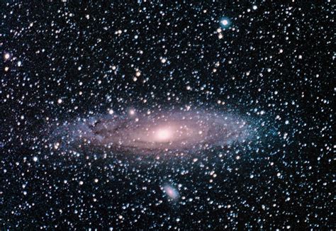 My Andromeda Galaxy (DSLR, no tracking) : astrophotography