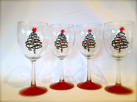 Springy Christmas Tree Wine Glasses Ann To Plac Christmas Wine Glasses