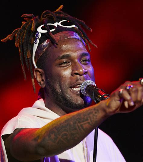 Burna boy shares that he is not a johnny just come, he has walked many kilometre in this music industry…… Burna Boy's Fight With Media, Fans, Associates, His Music ...