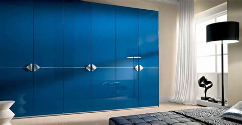 Modern High Gloss Fitted Closets Iwardrobes