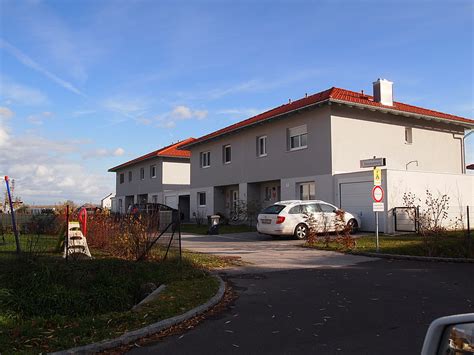 Bau haus immo sàrl mit sitz in luxembourg ist im registre de commerce et des sociétés mit der rechtsform société à responsabilité limitée eingetragen. Meinhaus-Immo: Referenzen