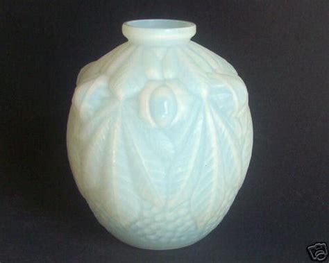 Art Deco Etling France Opalescent Glass Vase 24218419