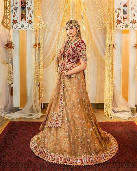 Gorgeous Nawal Saeeds Dreamy Bridal Shoot