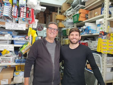 לכל הסדרות מחול הנמצאות באתר סדרות, מצורפות כתוביות בשפה. העסק המשפחתי 'כלבו טכני' של רוני מזל מנתניה, עובד בכל הכוח ...