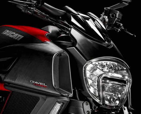 Motogeo rides the smooth classy ducati diavel in the monte carlo hills. 2015 Ducati Diavel Hi-Res Picture Galore - autoevolution