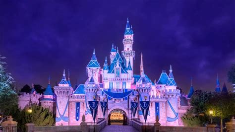 Disneyland Castle Wallpapers Top Free Disneyland Castle Backgrounds