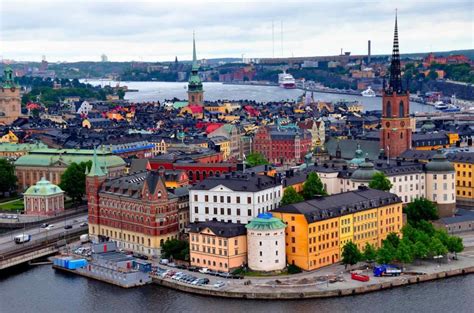 Stockholm Free Walking Tour Nordic Freedom Tours