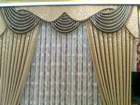 Cari mereka semua di craftsy! Sapphire Curtain Design