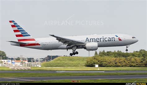 N797an American Airlines Boeing 777 200er At Tokyo Narita Intl