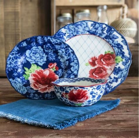 We did not find results for: The Pioneer Woman Heritage Floral 12-Piece Dinnerware Set ...