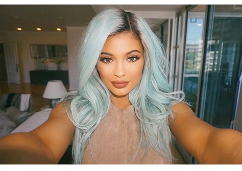 Here S How To Get Kylie Jenner S Icy Blue Hair Hue At Home No Bleach Necessary Style Kylie