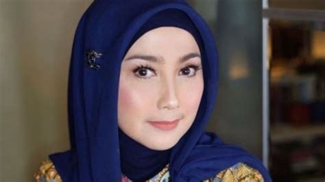 Diingot ho dope ito rap marende hita di tenda biru i Chord Gitar dan Lirik Lagu Tenda Biru - Desy Ratnasari, Lagu Tahun 90an Yang Hitz Banget ...