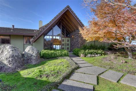 7 properties for sale in this area. 10 most stunning midcentury homes for sale in 2016 - Curbed