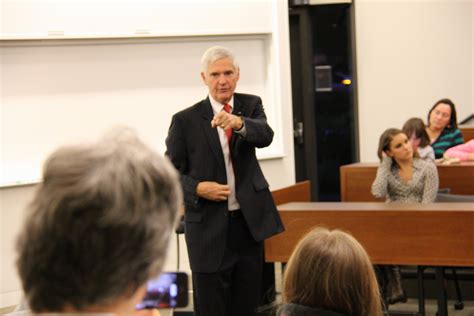 Libertarian Vice Presidential Candidate Visits Stanford