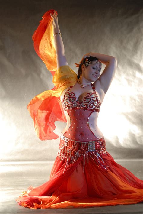 bellydancer shaima costume by bella istanbul fotos by fotoarts switzerland belly dance
