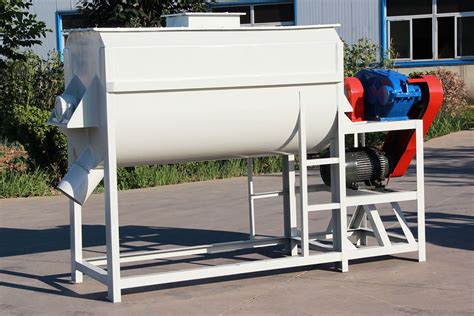 Stationary Horizontal Vertical Chicken Feed Mixer Machine Poultry