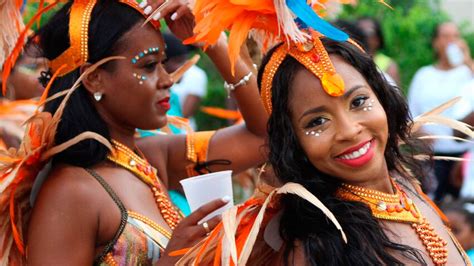 dominican republic carnival spice up your trips in these 4 carnivals
