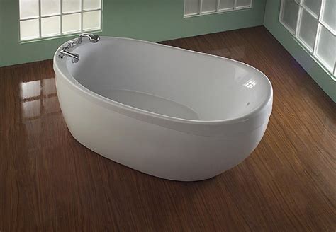 Le vasche da bagno design proposte da stile bagno rappresentano l'essenza della bellezza: Idromassaggio Roma | Bagno, Vasca