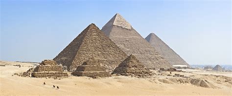 We recommend booking pyramids of giza tours ahead of time to secure your spot. Kompleks piramid Giza - Wikipedia Bahasa Melayu ...