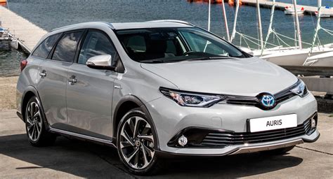 Toyota Auris Touring Sports Freestyle Gets The Rugged