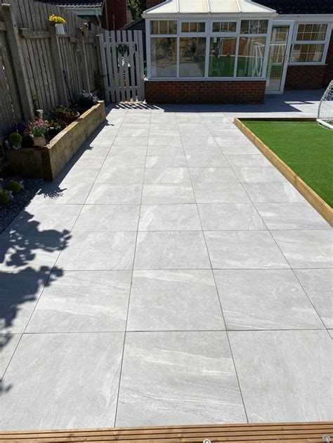 Warm Grey King Size Outdoor Porcelain Paving Slabs 800x800 Pack