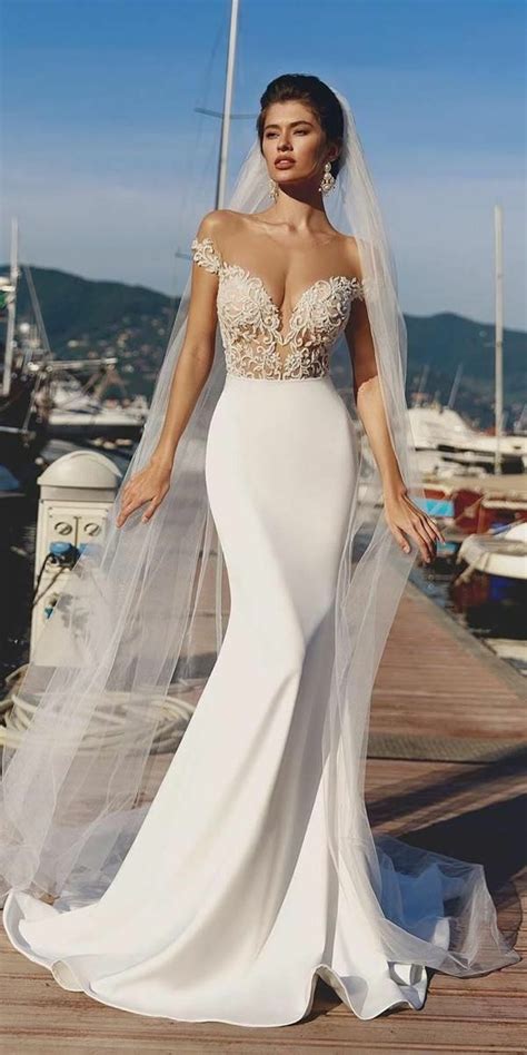 Tattoo Effect Wedding Dresses To Impress Your Guests Artofit