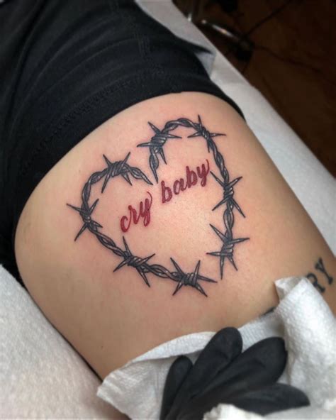 Lucky 13 Tattoos On Instagram Barbed Wire Heart By Abby