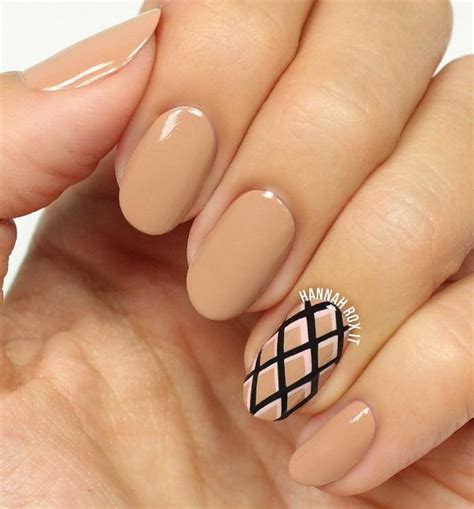 40 Stunning Oval Nail Art Ideas To Elevate Your Style