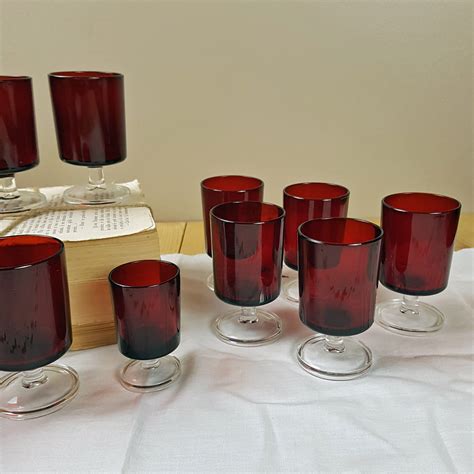 Vintage Red Drinking Glasses Set Of 10 Ruby Red France Glasses Etsy Uk