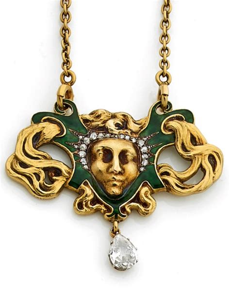 René Lalique An Art Nouveau Gold Enamel And Diamond Pendant Signed