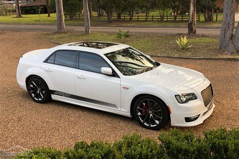 Chrysler 300 Srt Hyperblack 2018 Pricing And Specifications Carsales