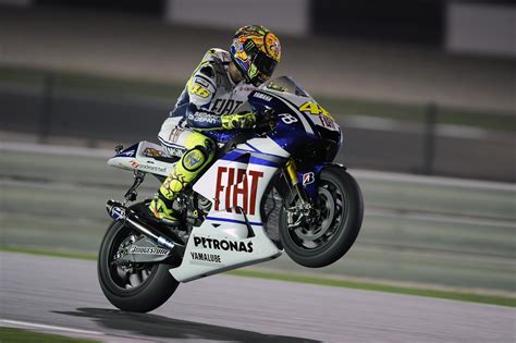 Gambar Motor Gp Valentino Rossi Terbaru