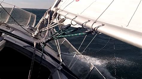 Sailing Heeling Upwind In Gusty Conditions On Rappahannock River Youtube
