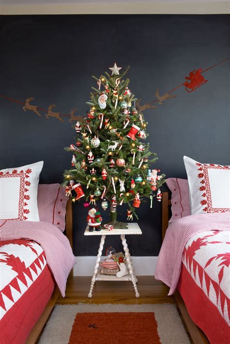 10 Stylish Christmas Tree Decorating Ideas For Kids 2024